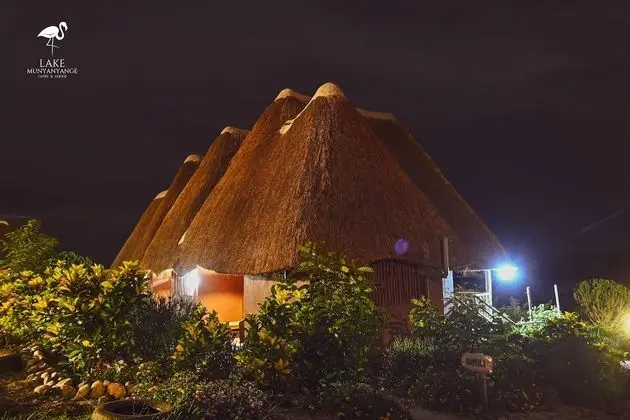 Lake Munyanyange Caves Lodge - Dış Mekan