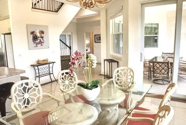 Lake Norma Luxury Living - Coronas Azul - Yerinde Yemek