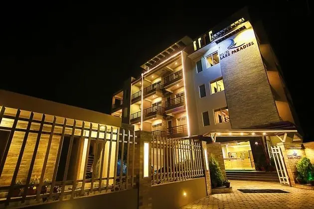 Hotel Lake Paradise
