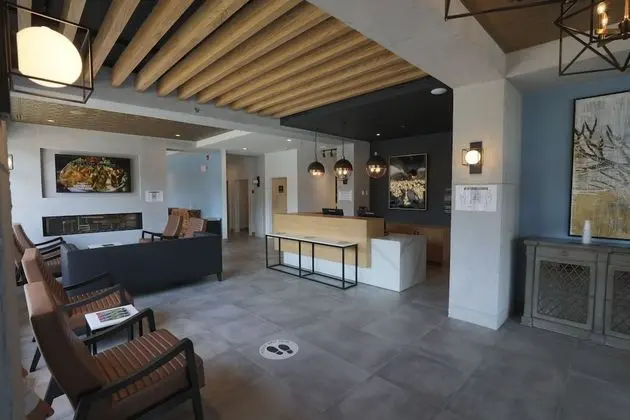 Lake Placid Inn Boutique Hotel - Lobi
