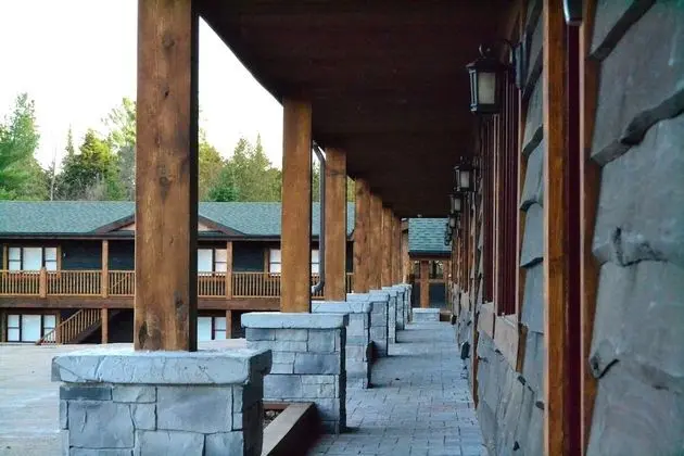 Lake Placid Inn: Residences - Lobi