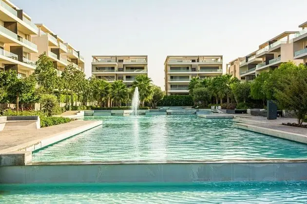 Lake View 284