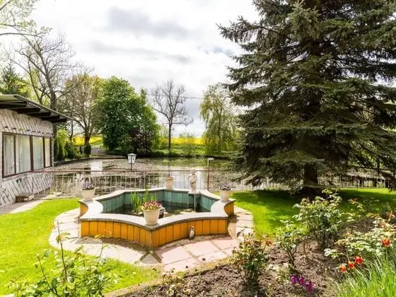Lake View Apartment in Klein Pravtshagen near Seabeach with Garden