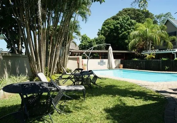 Lake View Cabanas