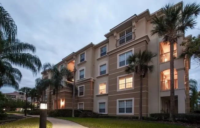 Lake View Escape - New! 3 Bedroom Condo by Redawning