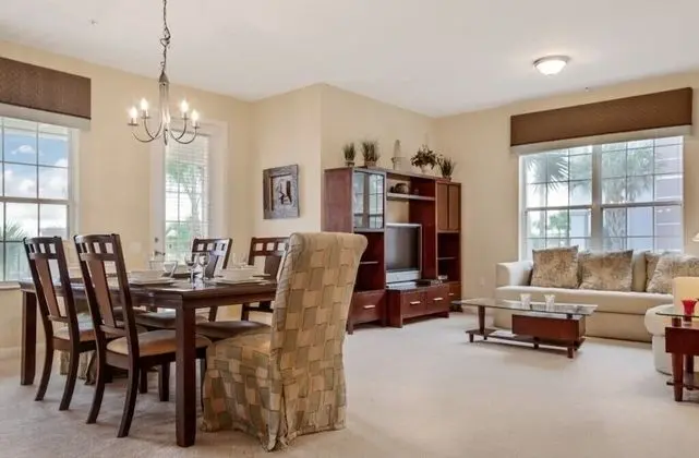 Lake View Escape - New! 3 Bedroom Condo by Redawning - Yerinde Yemek