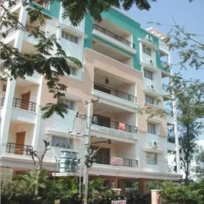Lake View Homes