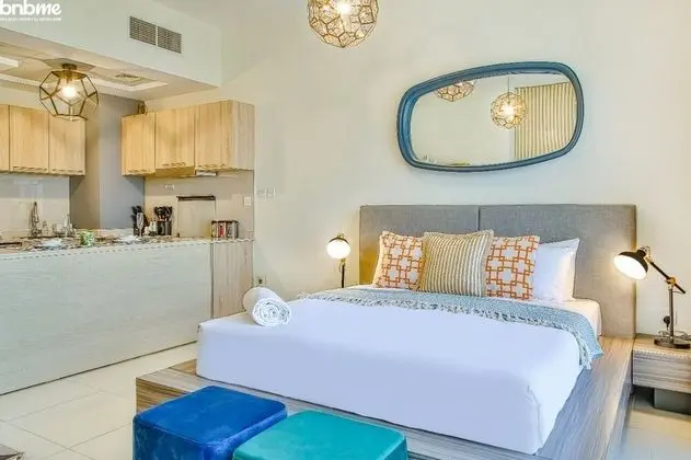 Lake View Luxurious Studio Bnbmehomes - Oda