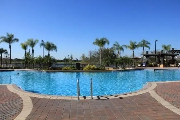 Lake View Paradise 3 Bedroom Condo by Redawning - Havuz