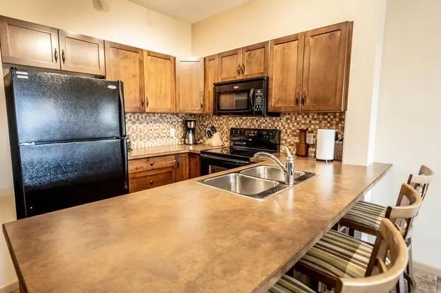 Lake Views at Playa Del Sol #408 - Mutfak