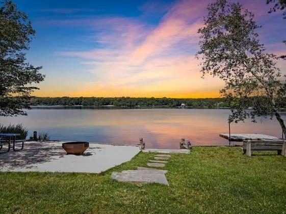Lakefront Getaway 4 Bedrooms 2 Baths - Dış Mekan