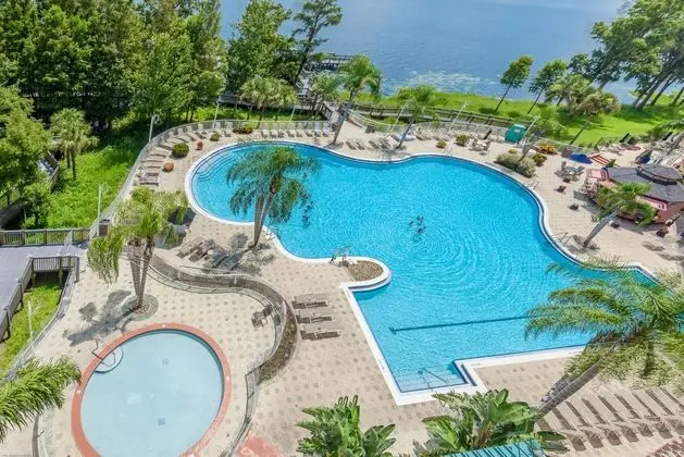 Lakefront Resort in Heart of Orlando Attractions - Tu Casa Vacations - Havuz