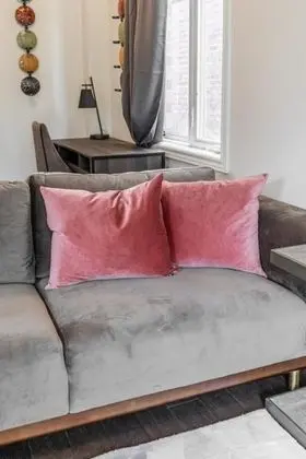 Lakeshore 3BR 2 5BA Townhome 1 min to the Beach - Oda