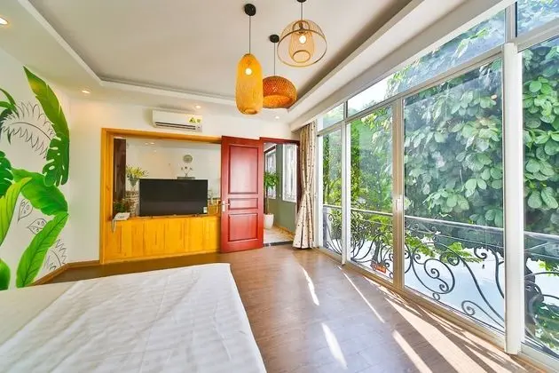 Lakeside House - Öne Çıkan Resim