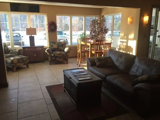 Lakeside Motor Inn - Lobi