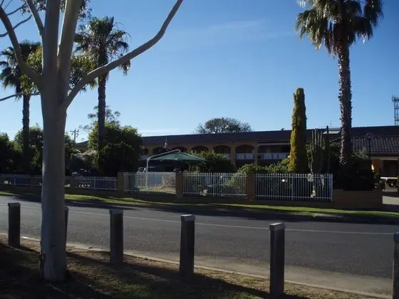Lakeview Motel - Havuz
