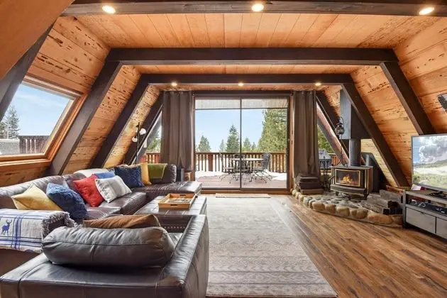 Lakeview Tree House - Öne Çıkan Resim