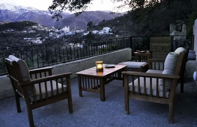 Villa Lakki The View