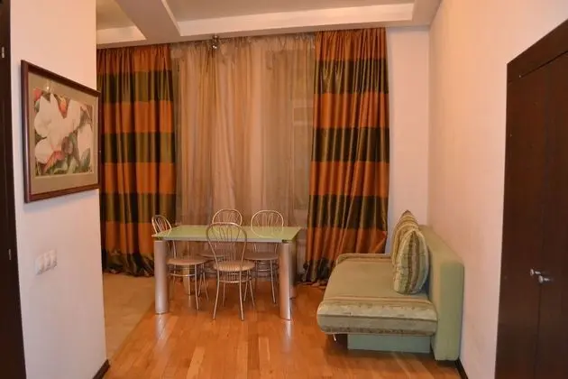 Lakshmi Lux Apartment Arbat Modern - Oda Düzeni