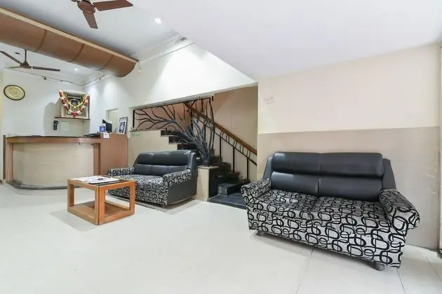 Hotel Lakshmi Residency - Lobi