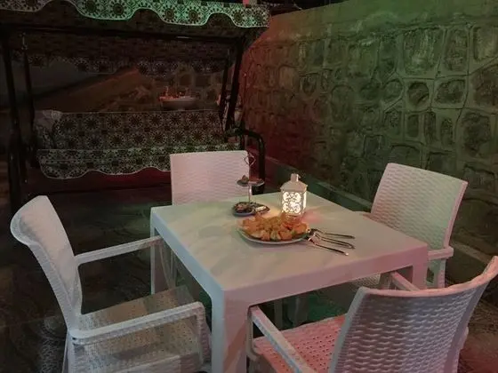 Lale Apart - Yerinde Yemek