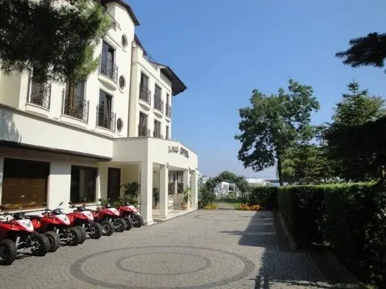 Lale Hotel