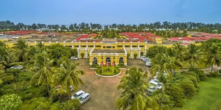 The LaLiT Golf & Spa Resort Goa - Dış Mekan