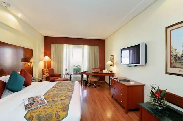 The LaLiT Mumbai - Oda