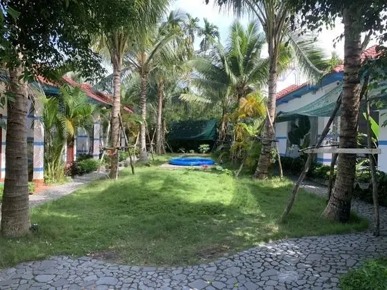 LAM PHU Bungalow
