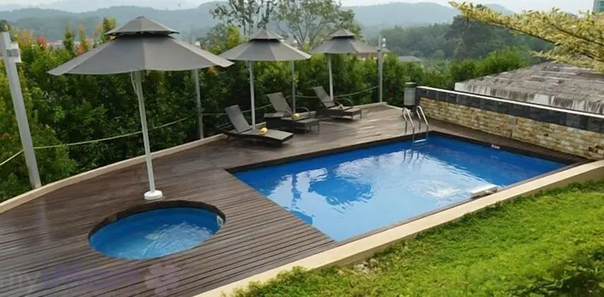 Laman Pesona Resort and Spa - Havuz