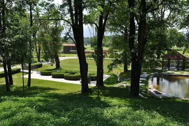 Lambergh Château & Hotel - Dış Mekan