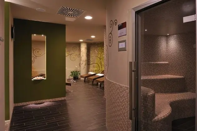 Lambergh Château & Hotel - Spa
