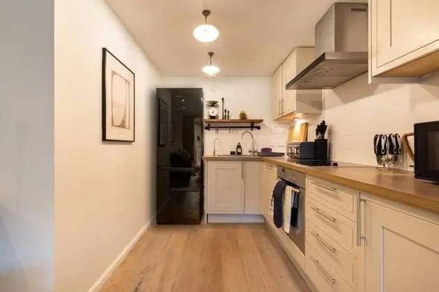 The Lambeth Flat - Modern 2bdr Flat With Parking and Terrace - Mutfak