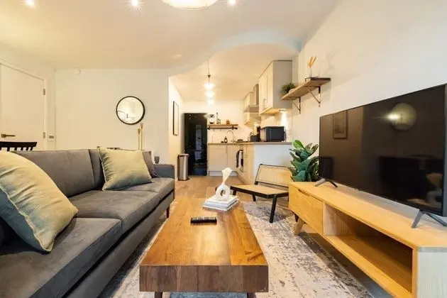 The Lambeth Flat - Modern 2bdr Flat With Parking and Terrace - Öne Çıkan Resim
