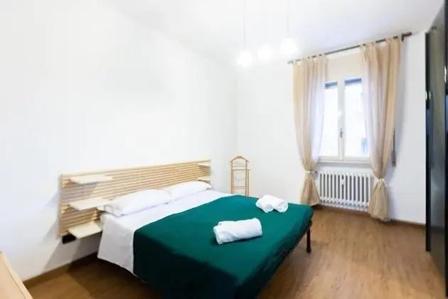 Lame - Shortholidays