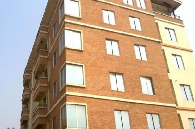 Lammy Court - 1