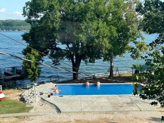 Lamplighter Resort - Havuz