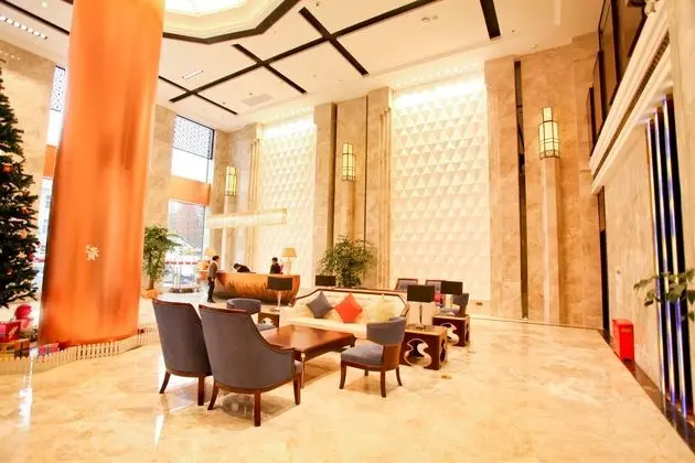 LAMTIN LONGWIN HOTEL WUHAN - Lobi