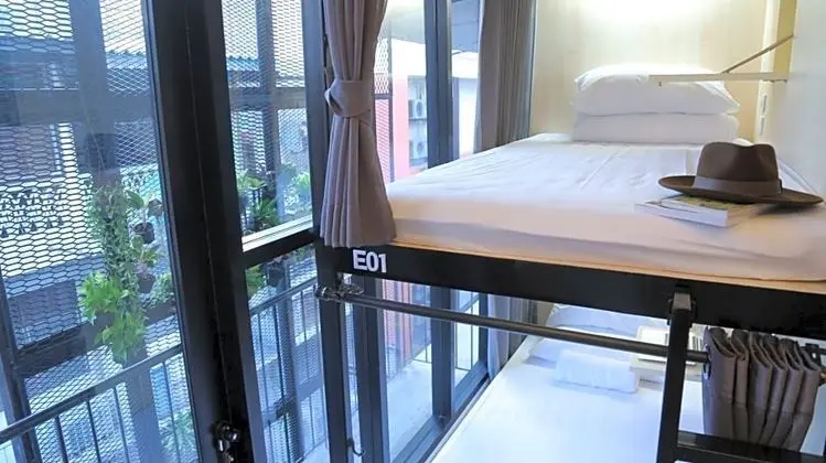 Lamurr Sukhumvit 41 Hostel