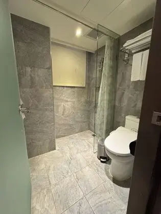 Lan Kwai Fong Garden Hotel