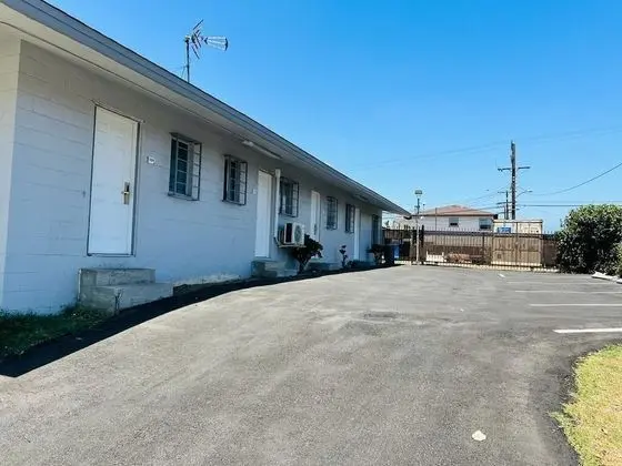 Lanai Motel - Dış Mekan
