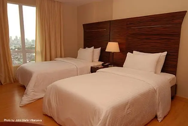 Lancaster Hotel - Oda