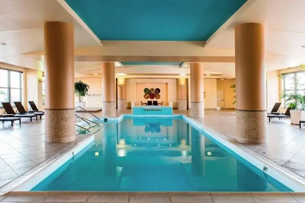 Lancaster Marriott at Penn Square - Havuz