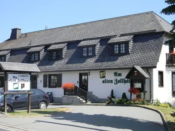 Landhotel Am alten Zollhaus - 1