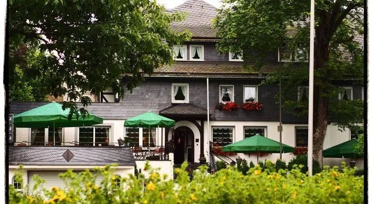 Land-gut-Hotel Zur Brücke