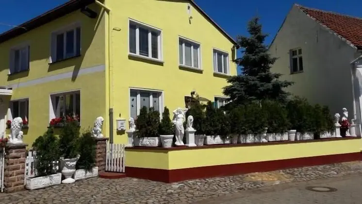 Landhotel Magdeburg - 1