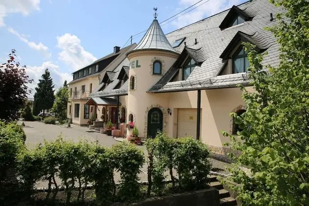 Landhotel Villa Moriz Garni - 1