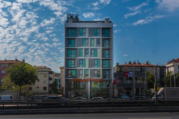 Land Park HotelFotoğrafı
