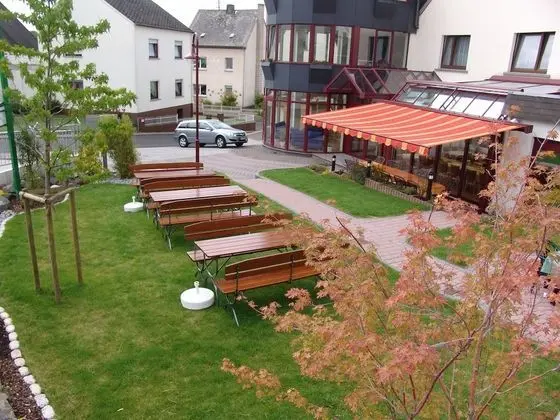 Landhotel Wolf-Mertes - 1