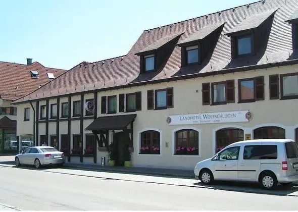 Landhotel Wolfschlugen - Dış Mekan